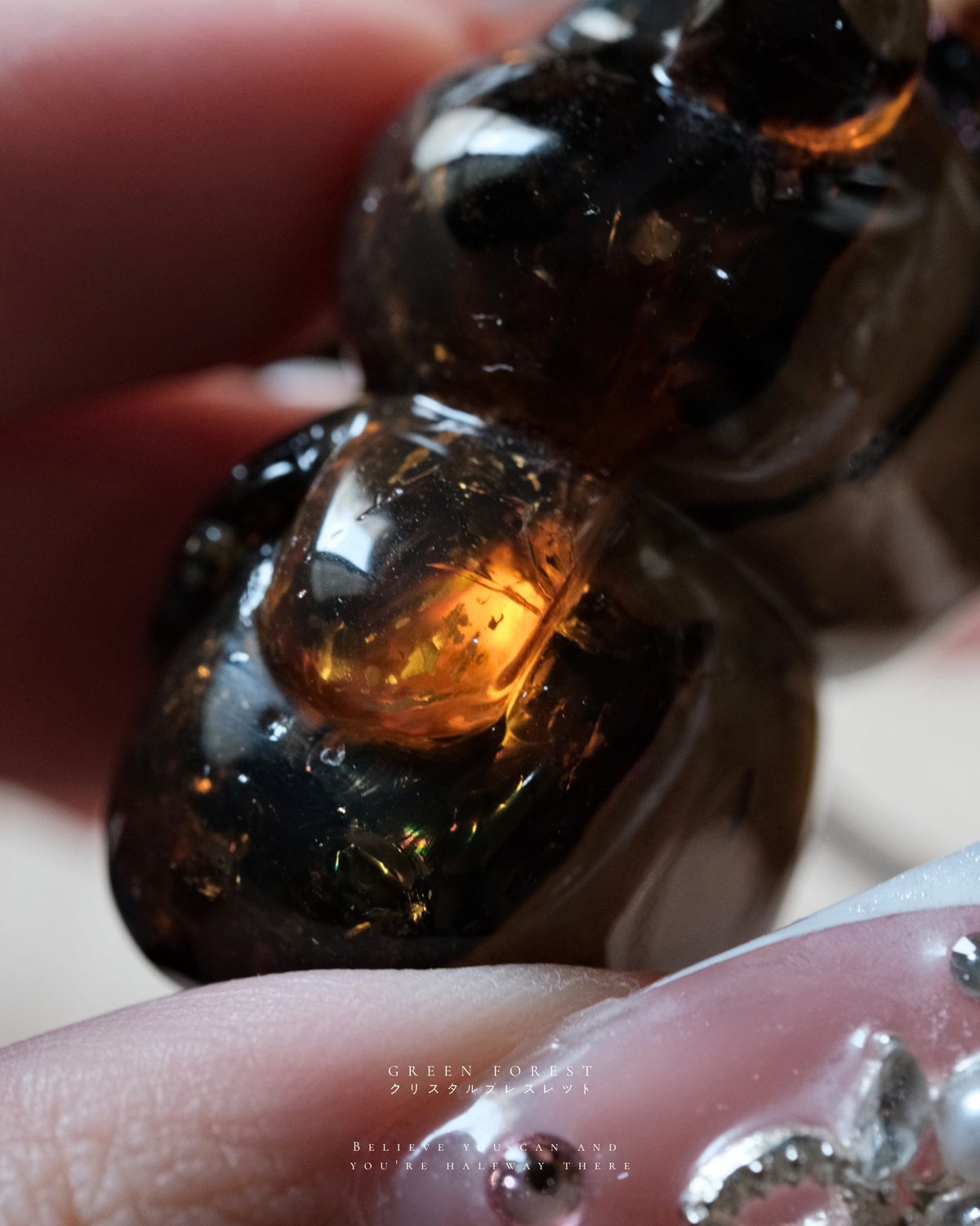 【𝐒𝐩𝐚𝐫𝐤𝐥𝐞 𝐒𝐜𝐚𝐫𝐟・根珀 — 半透爆閃 圍巾熊🐻】文玩系列